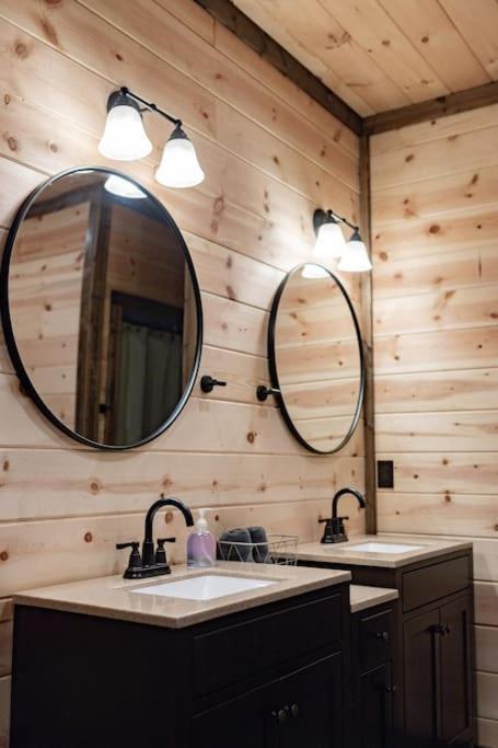 The Secluded Reset Button Cabin Broken Bow Exterior photo